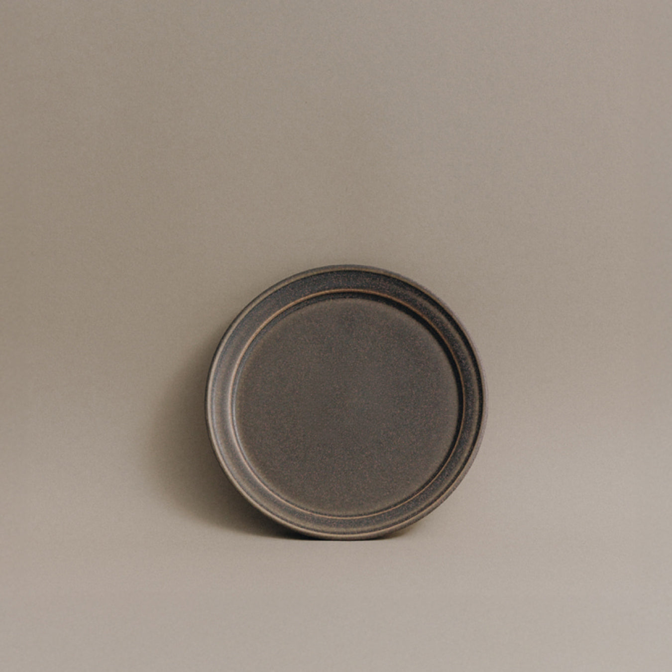 Forma Narrow Rim Plate S