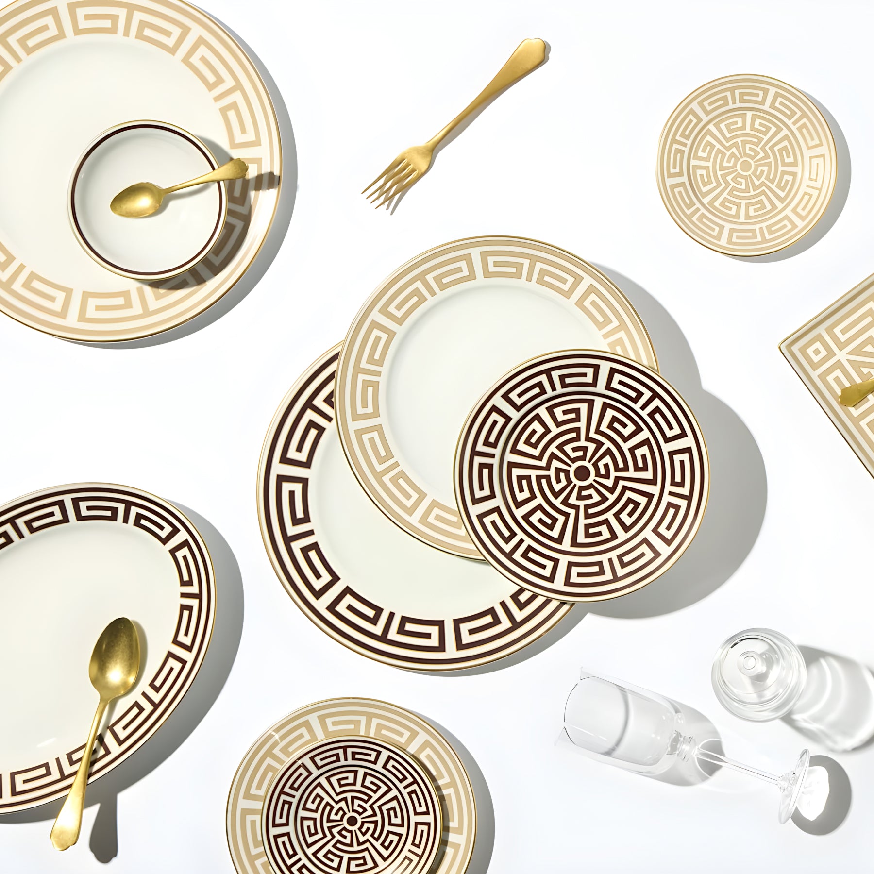 Labirinto Dinnerware Collection