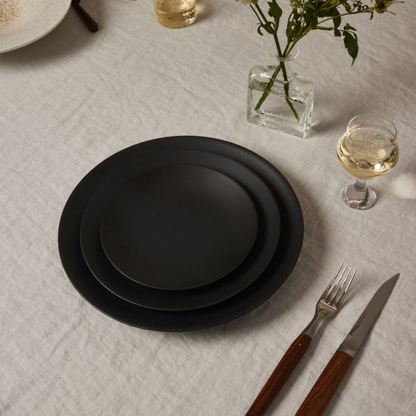 Markt Plate - Matte Black