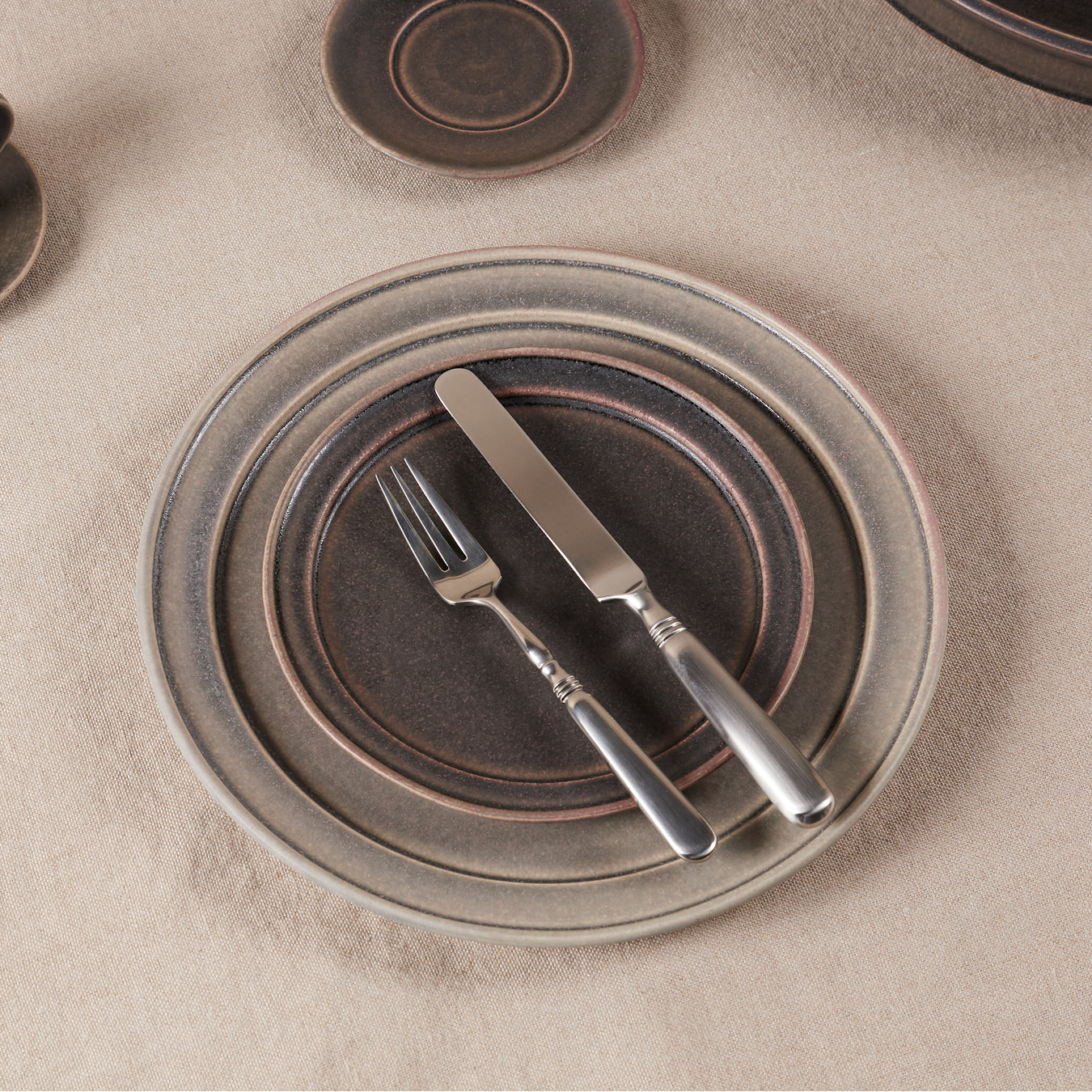 Forma Narrow Rim Plate S