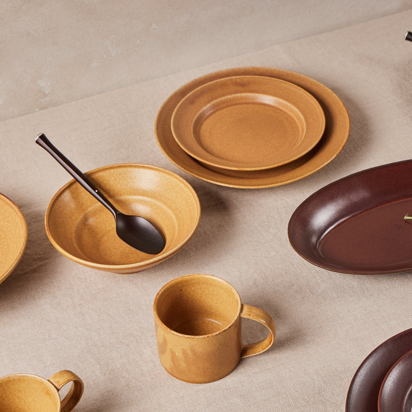 Forma Deep Round Plate S