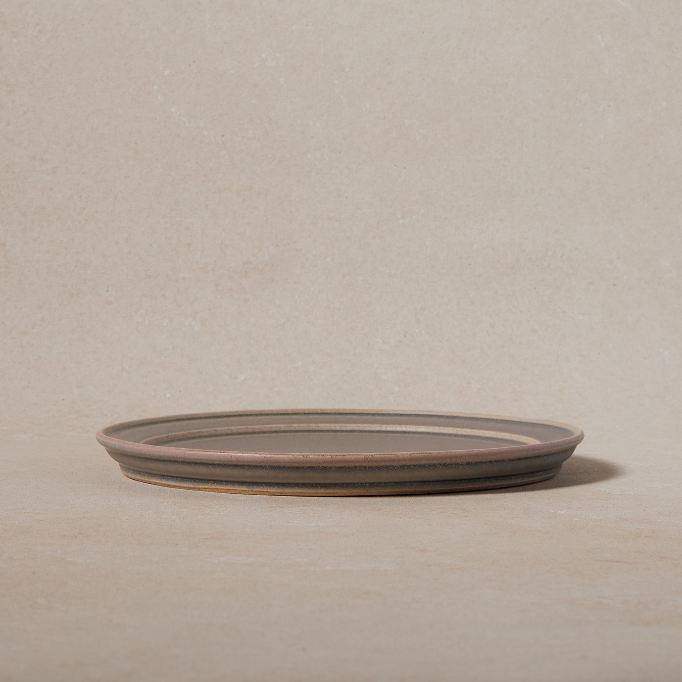 Forma Narrow Rim Plate L
