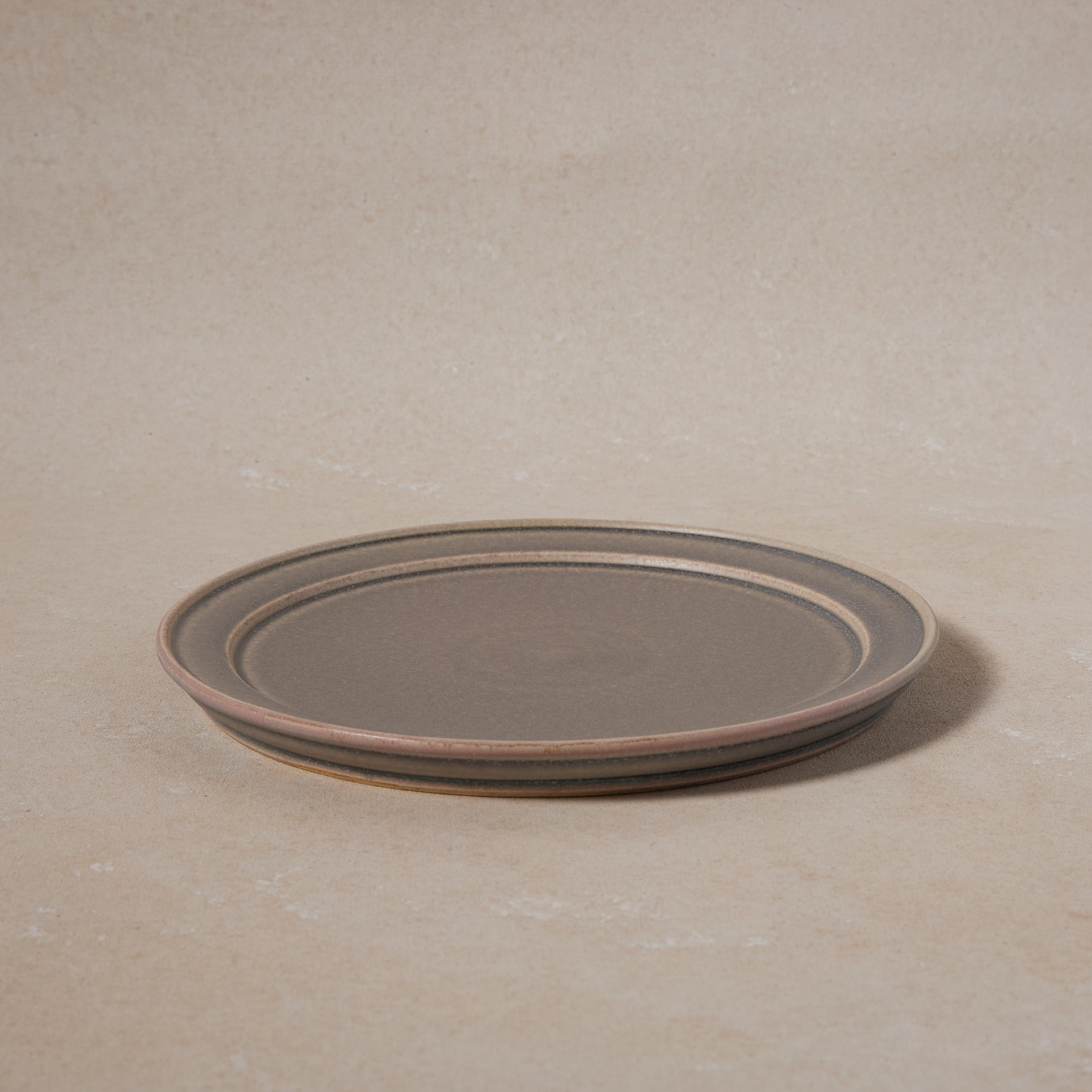 Forma Narrow Rim Plate L