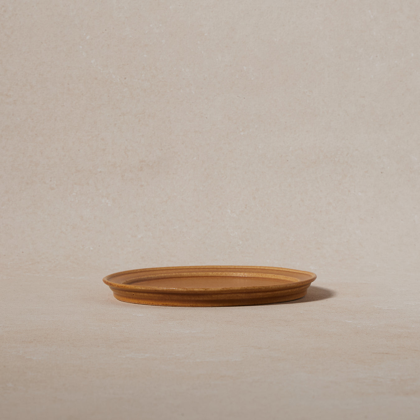 Forma Narrow Rim Plate S