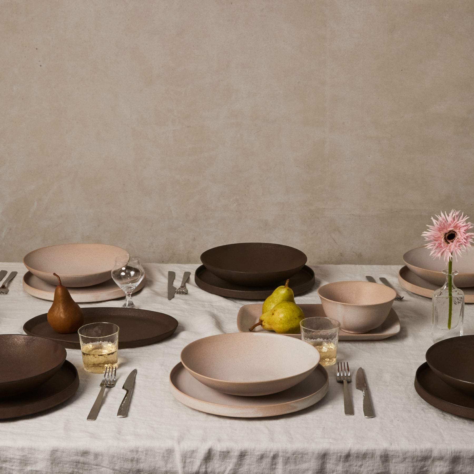 Patina Dinnerware Set A (8-Piece)