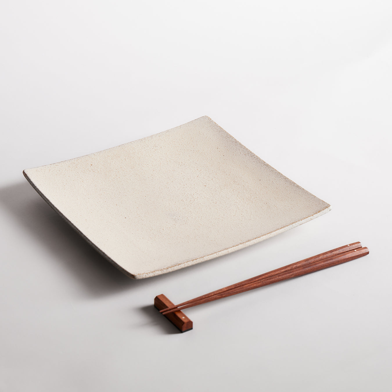 Kigoromo Square Plate 9"