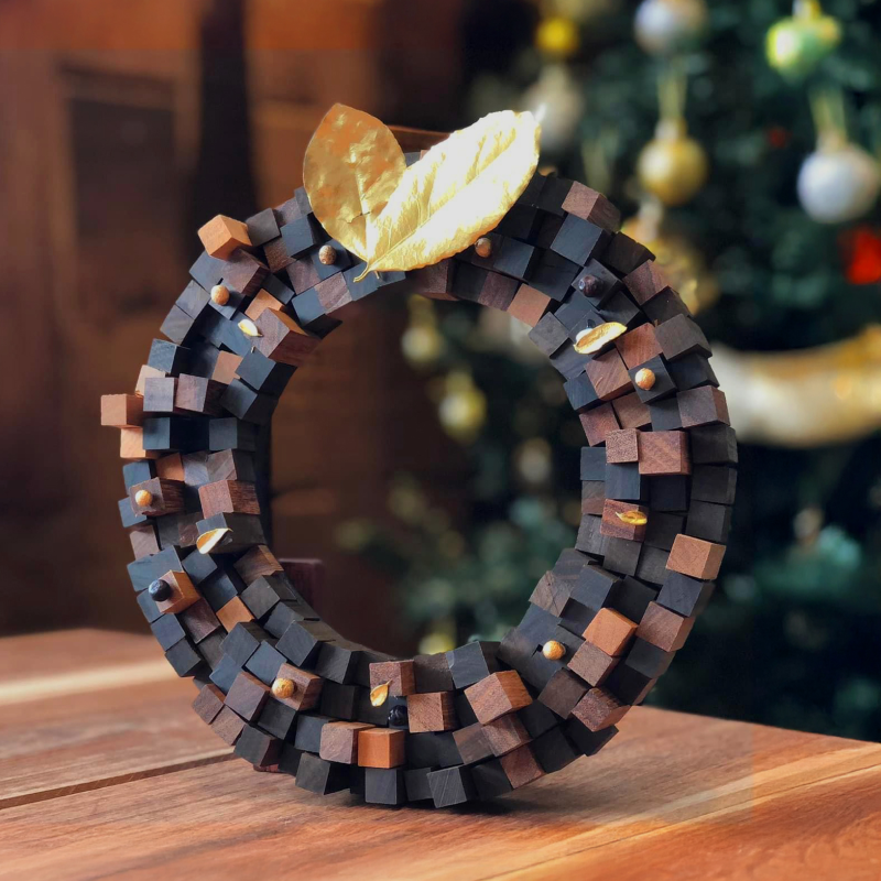 WORKSHOP 2: Christmas Wreath & Photo Frame Making