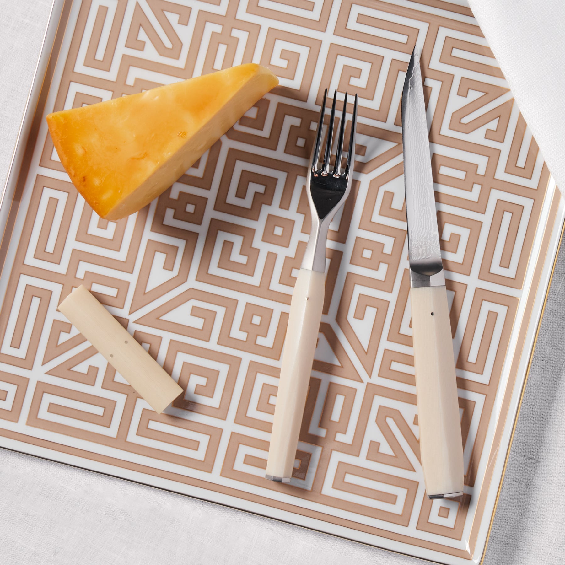 Wakisashi Cutlery Rest