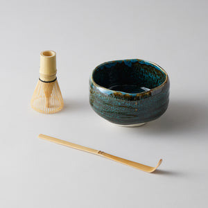Nodate Tea Bowl Set – Blue Tenmoku Glaze