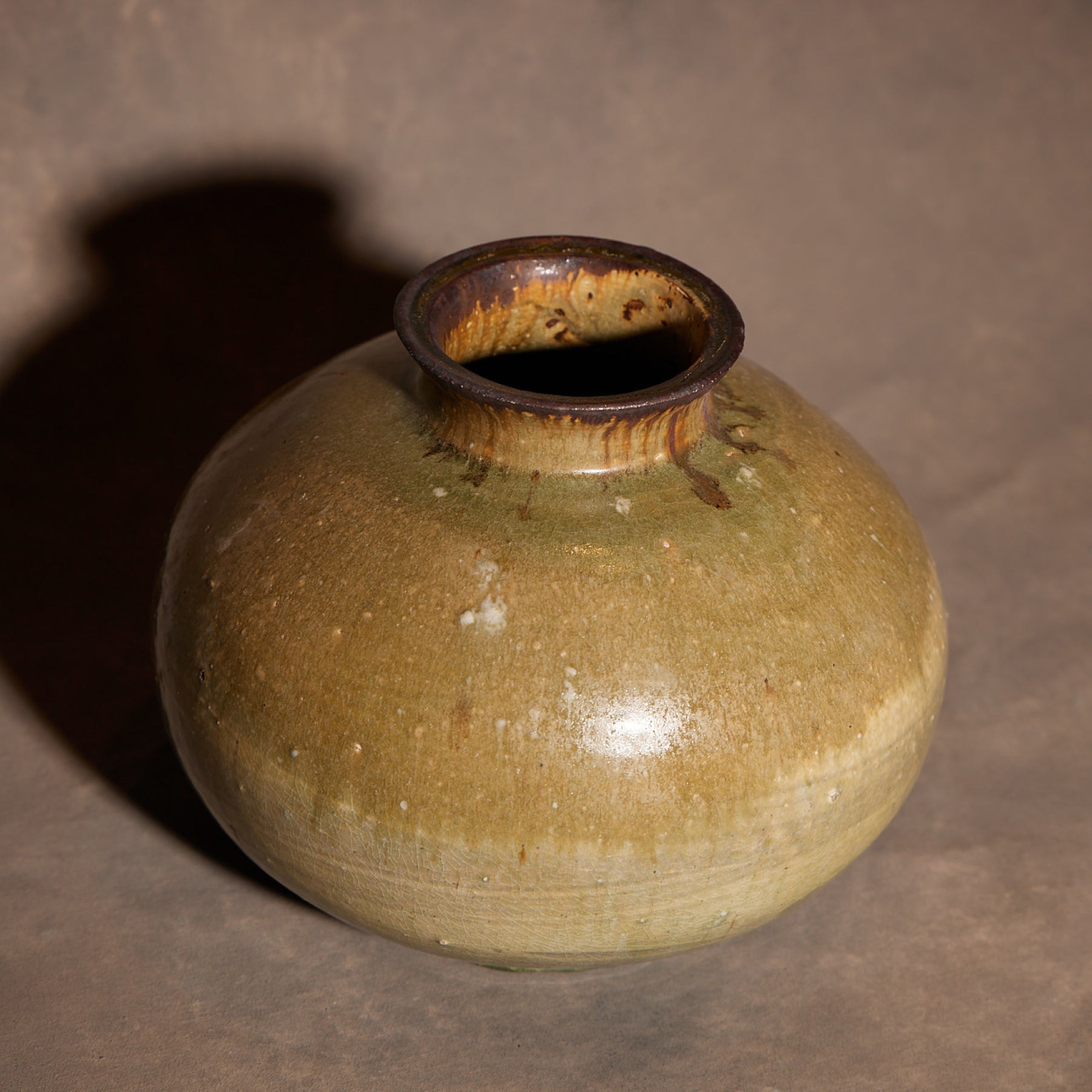 Motoyuki Tonoike Jar 01