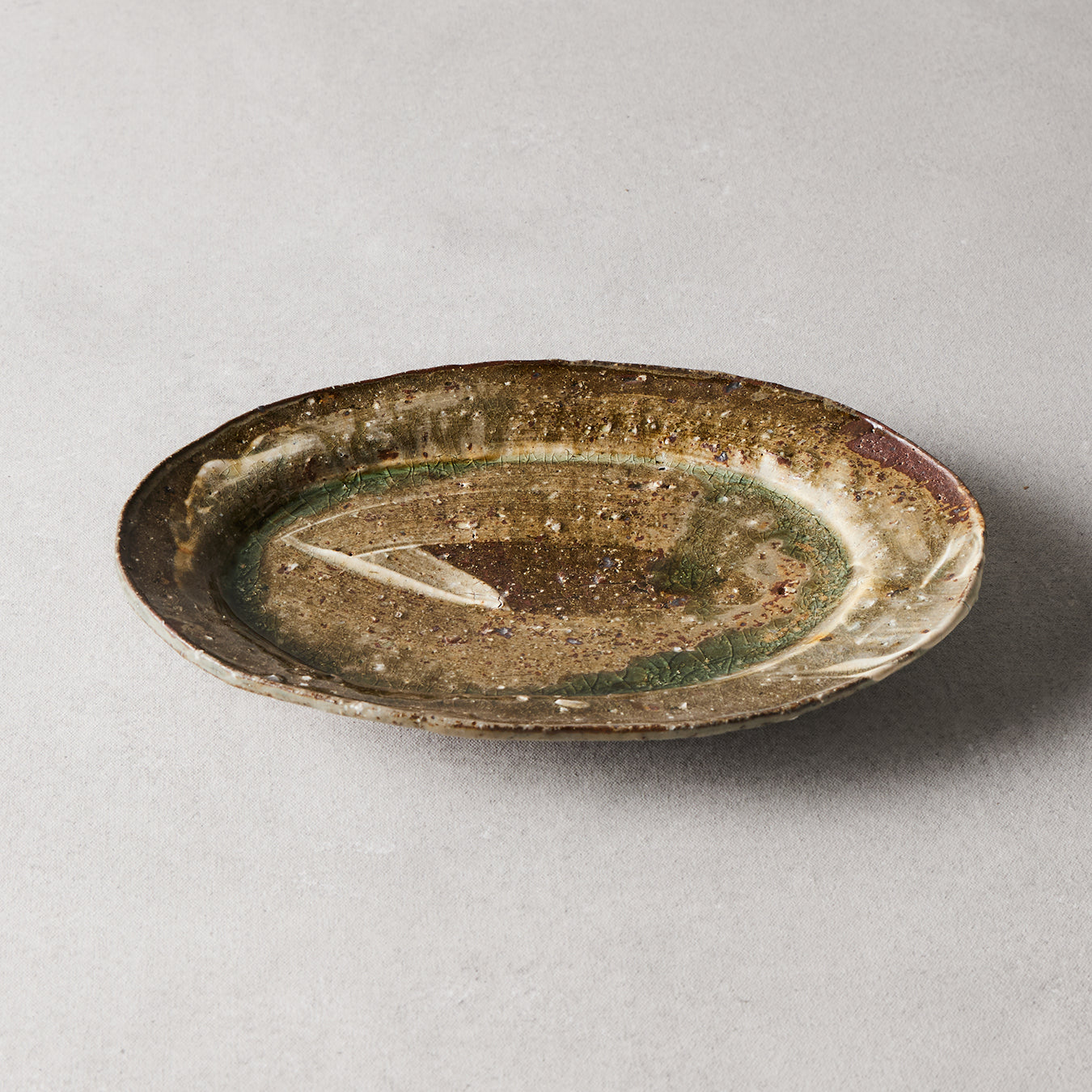 Motoyuki Tonoike Oval Plate 26-02