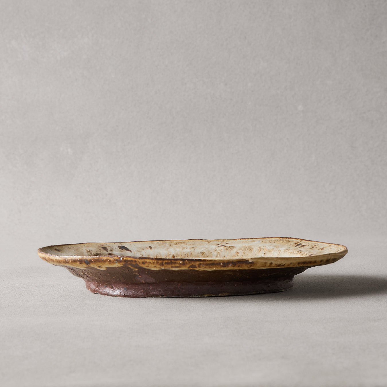 Motoyuki Tonoike Oval Plate 26-03
