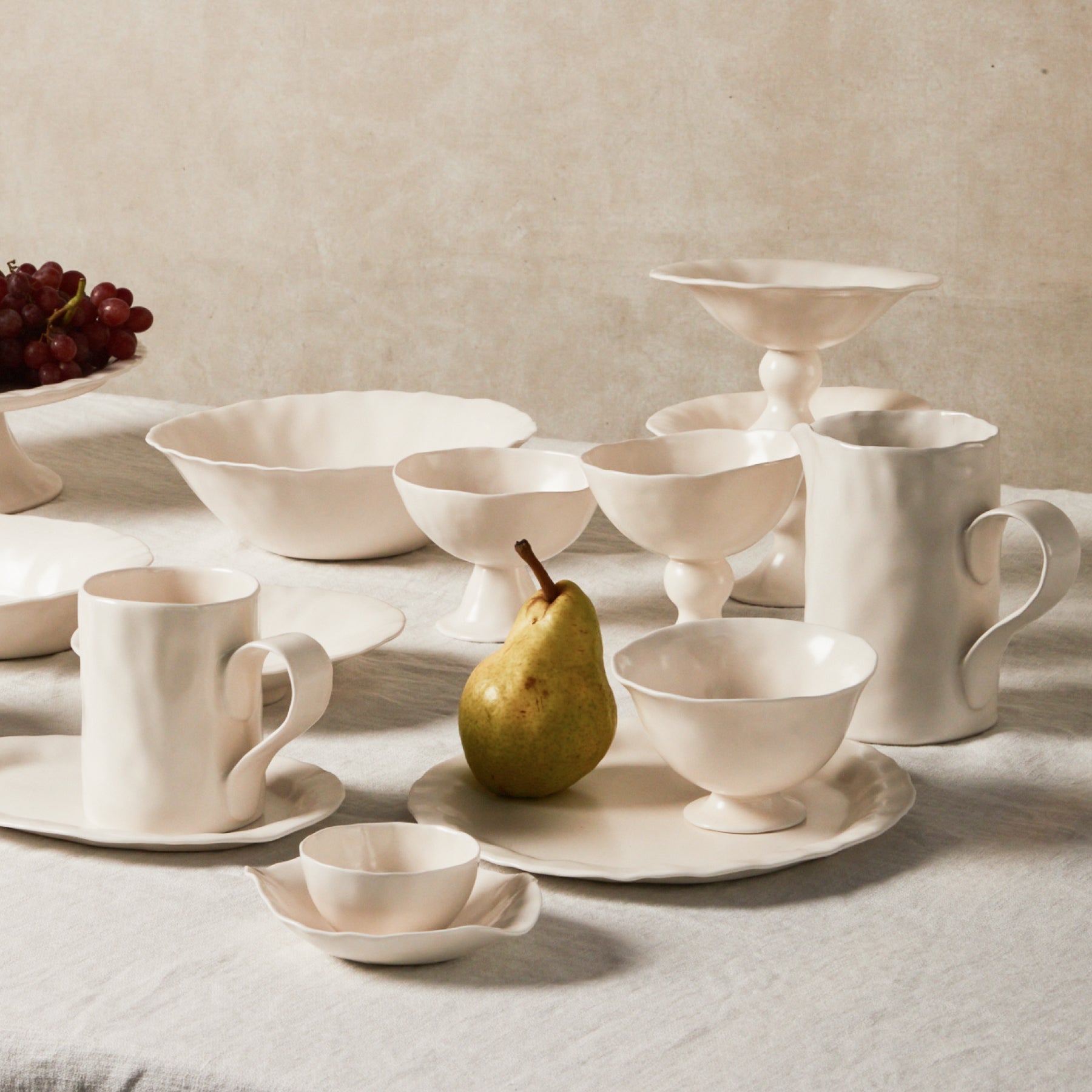 Nahye Ceramics Round Plate | Tabletops