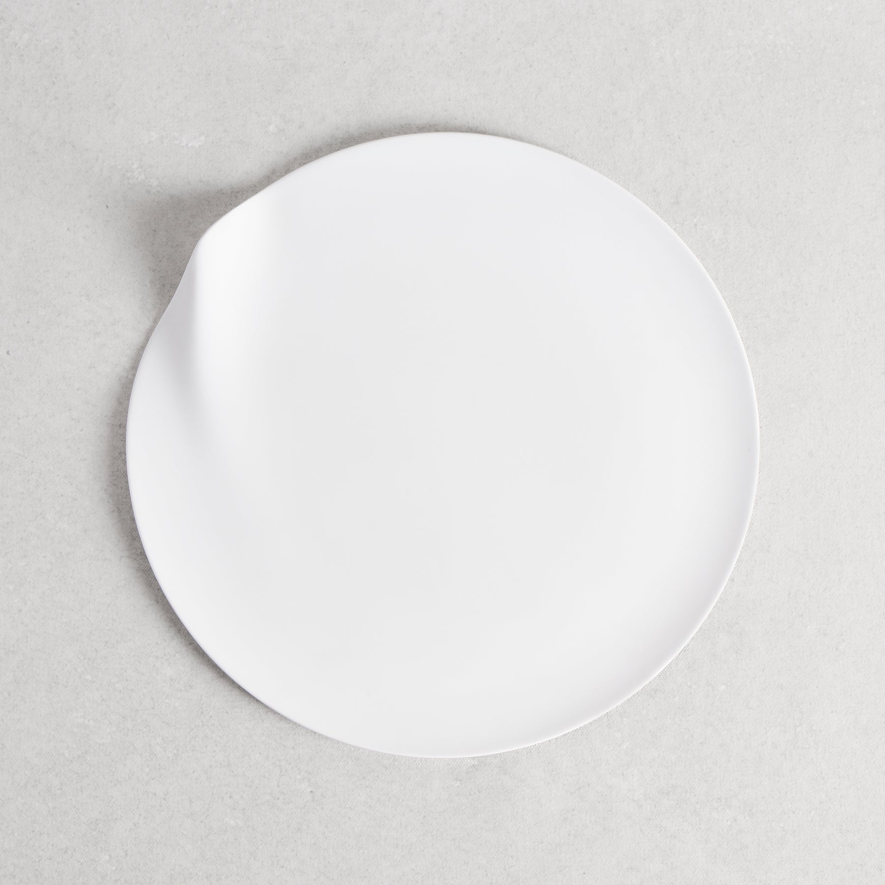 Blasted White Kataagari Plate 10"