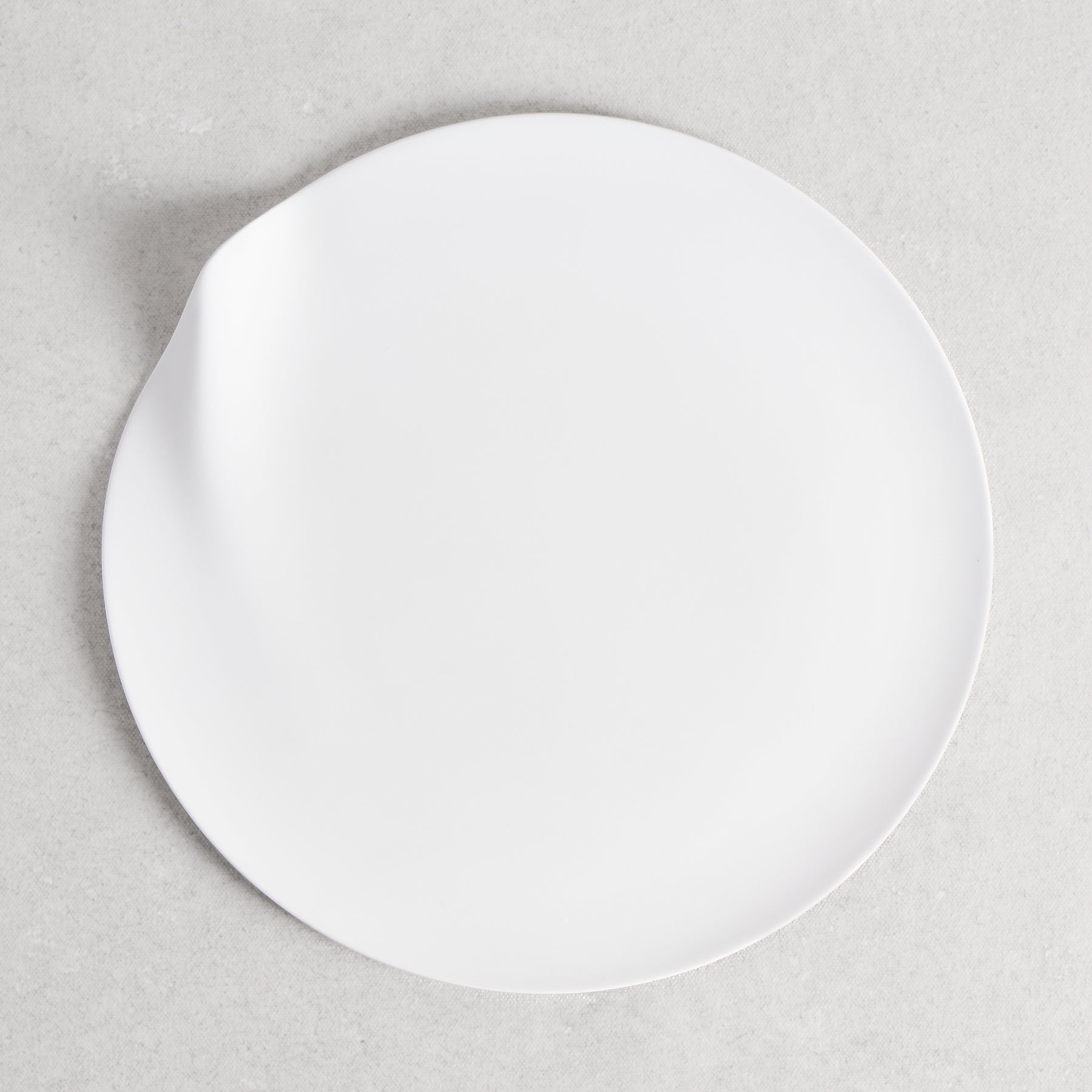 Blasted White Kataagari Plate 9.8"