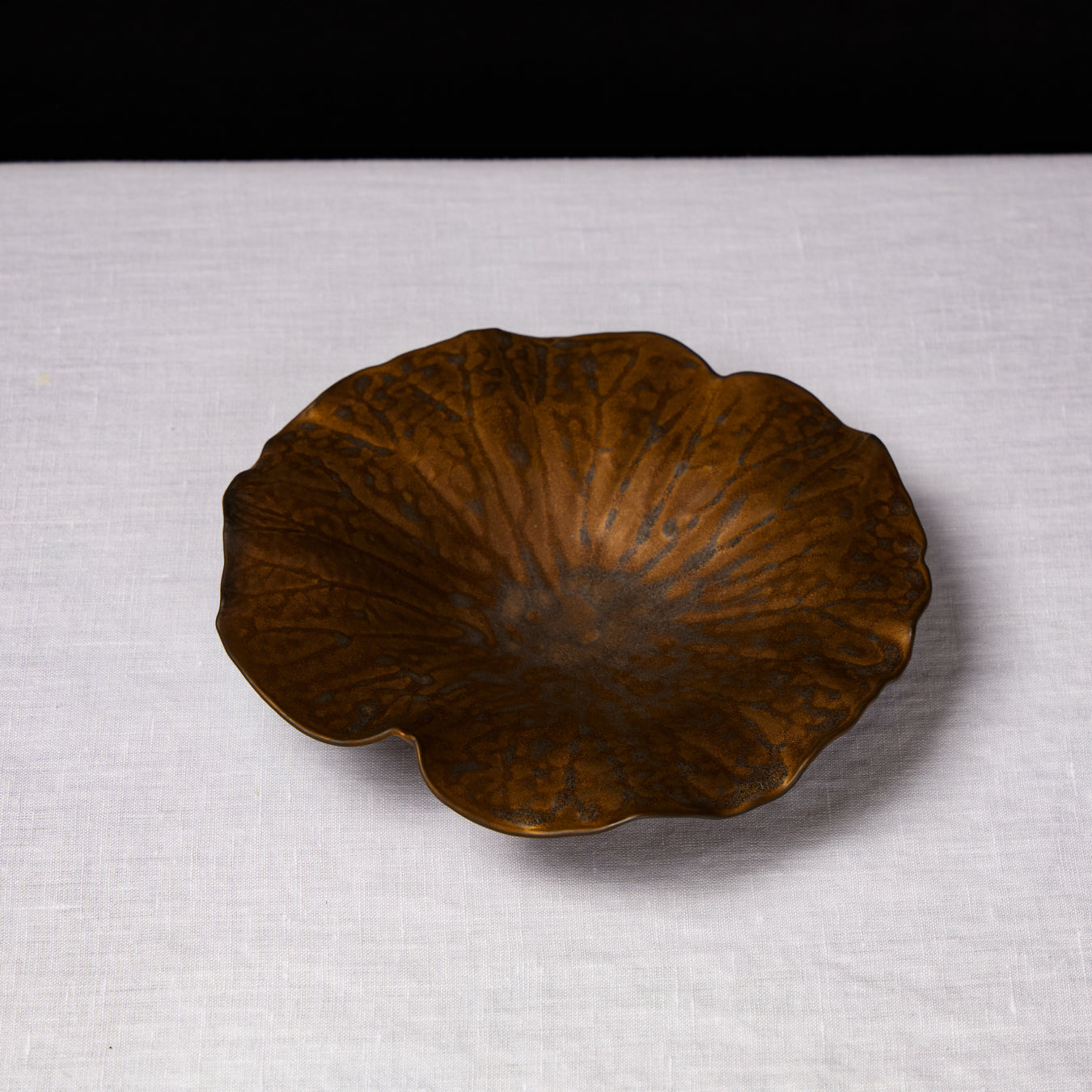 Golden Manganese Lotus Plate(S)