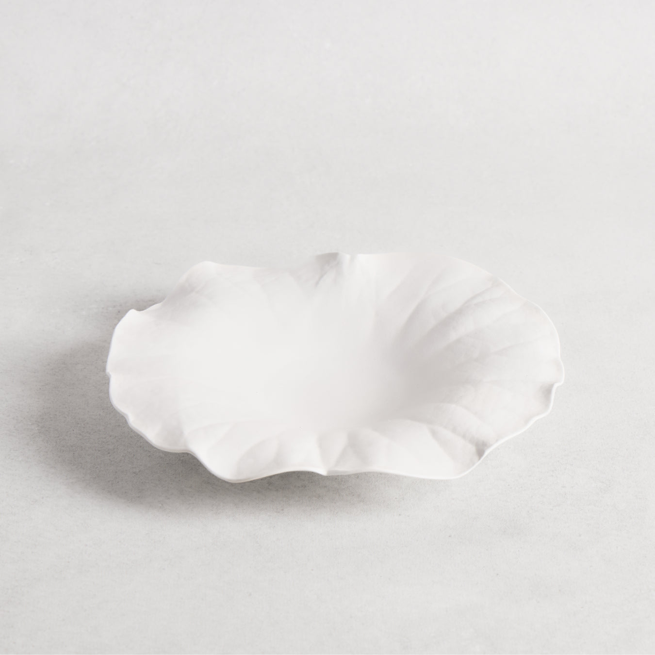 Blasted White Lotus Plate