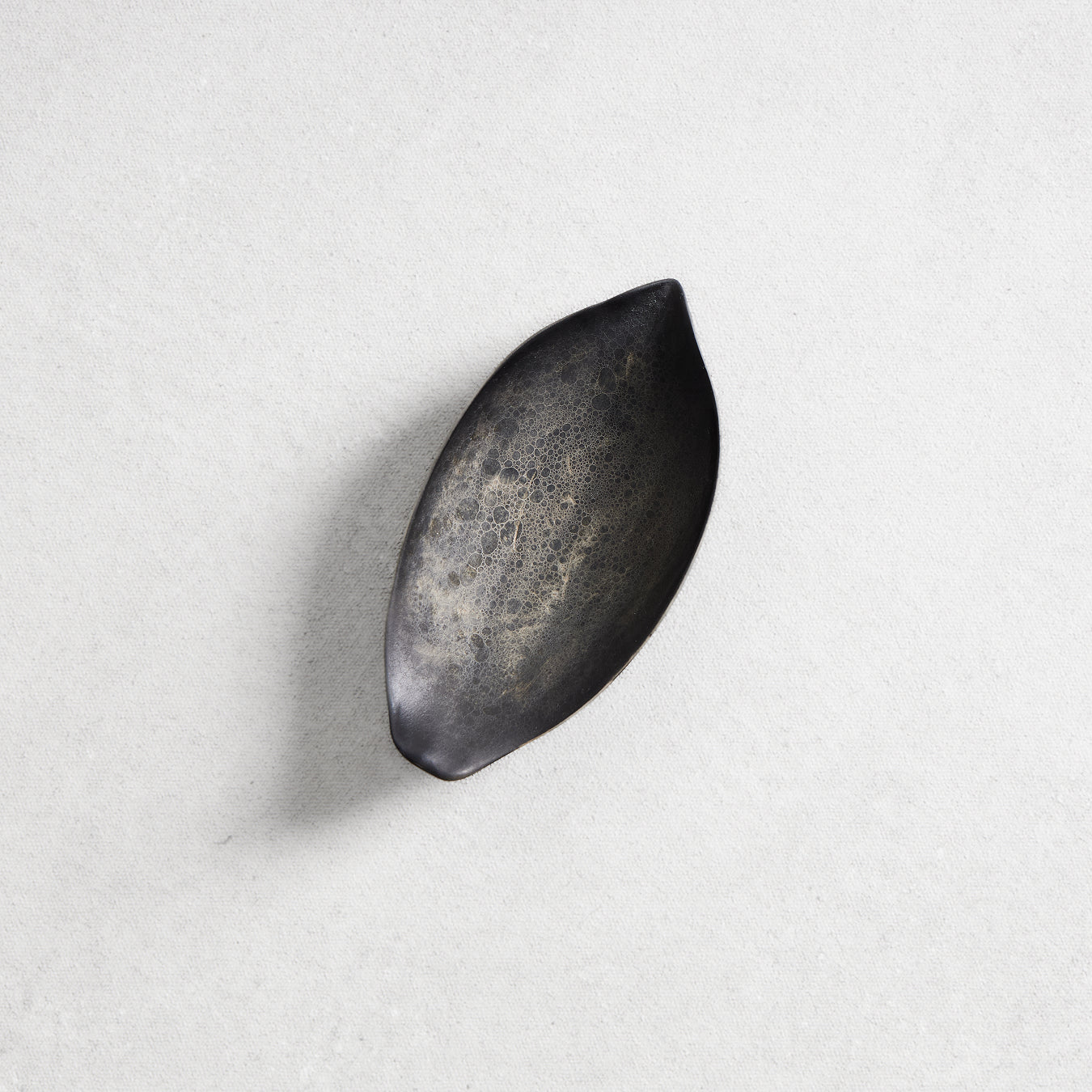 Moon Surface Small Leaf Plate