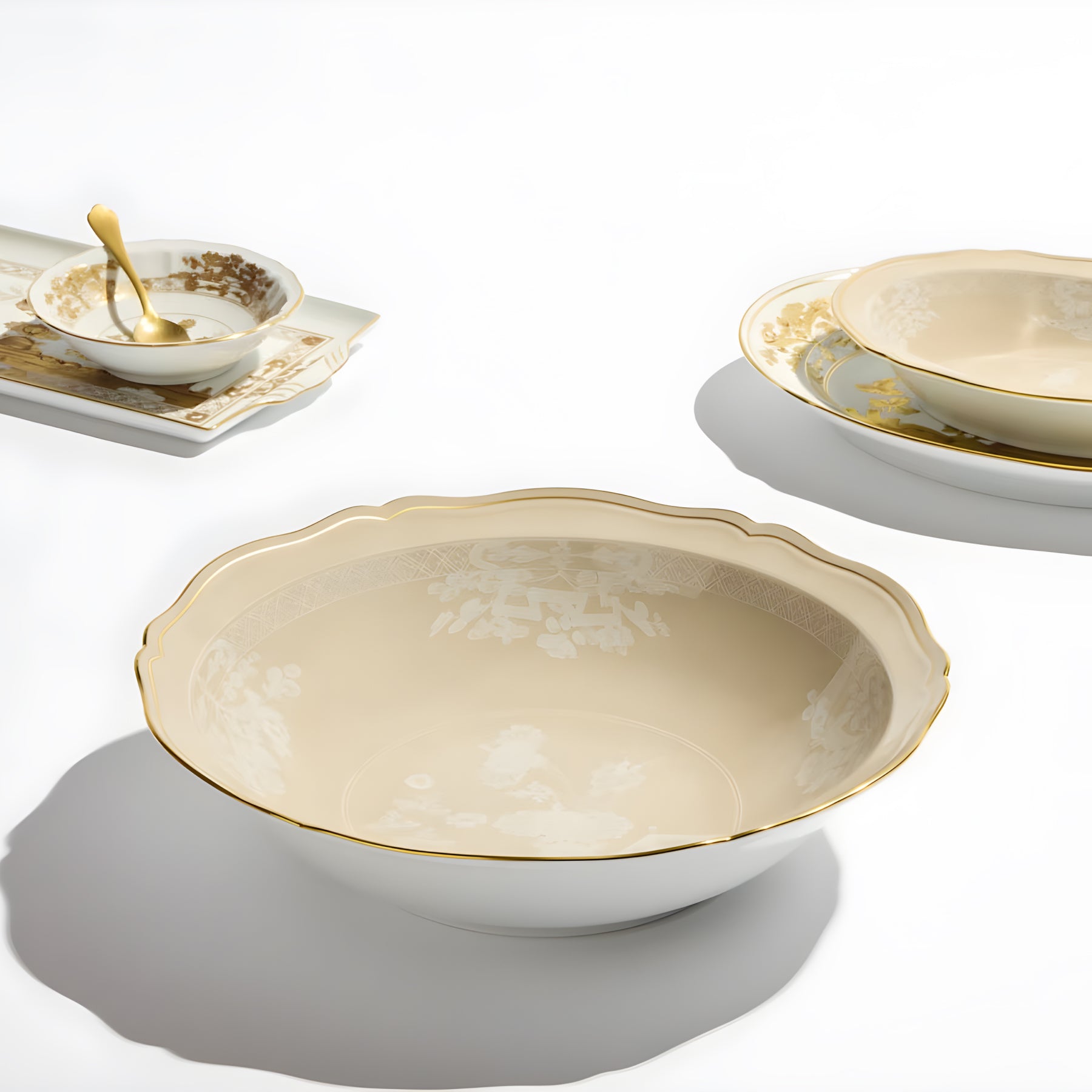 Oriente Italiano Meringa Serving Bowl