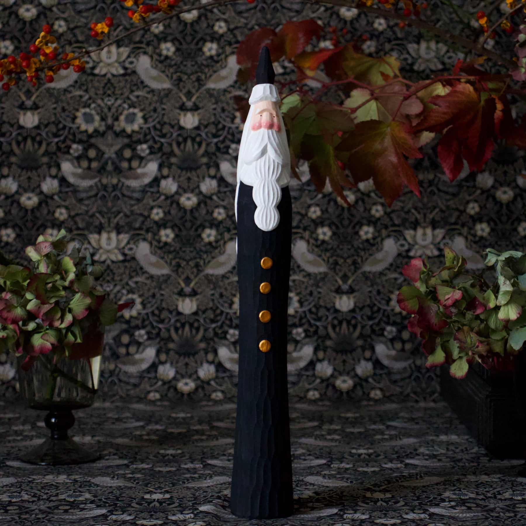 Tongari Santa - Black #1