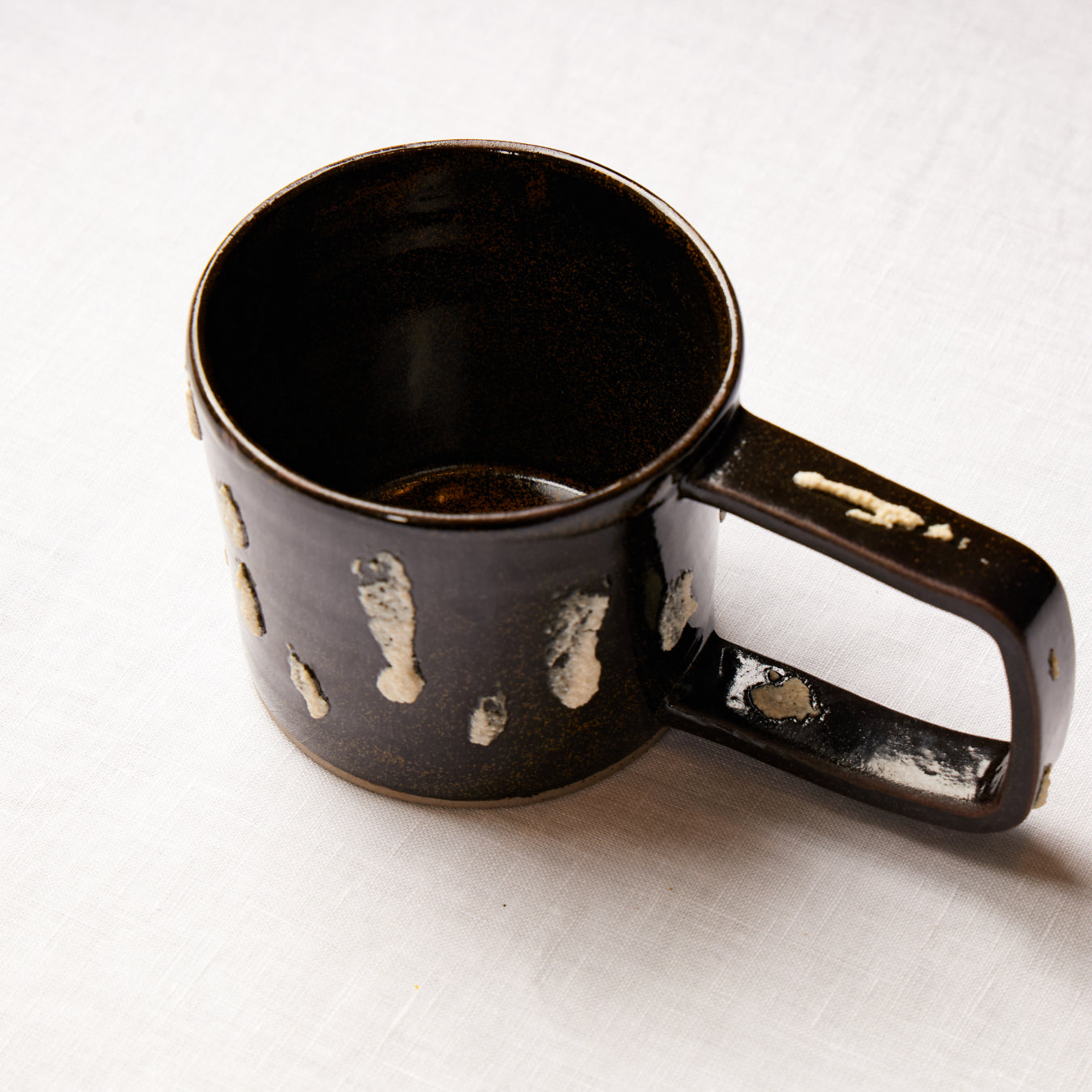 MUG 01