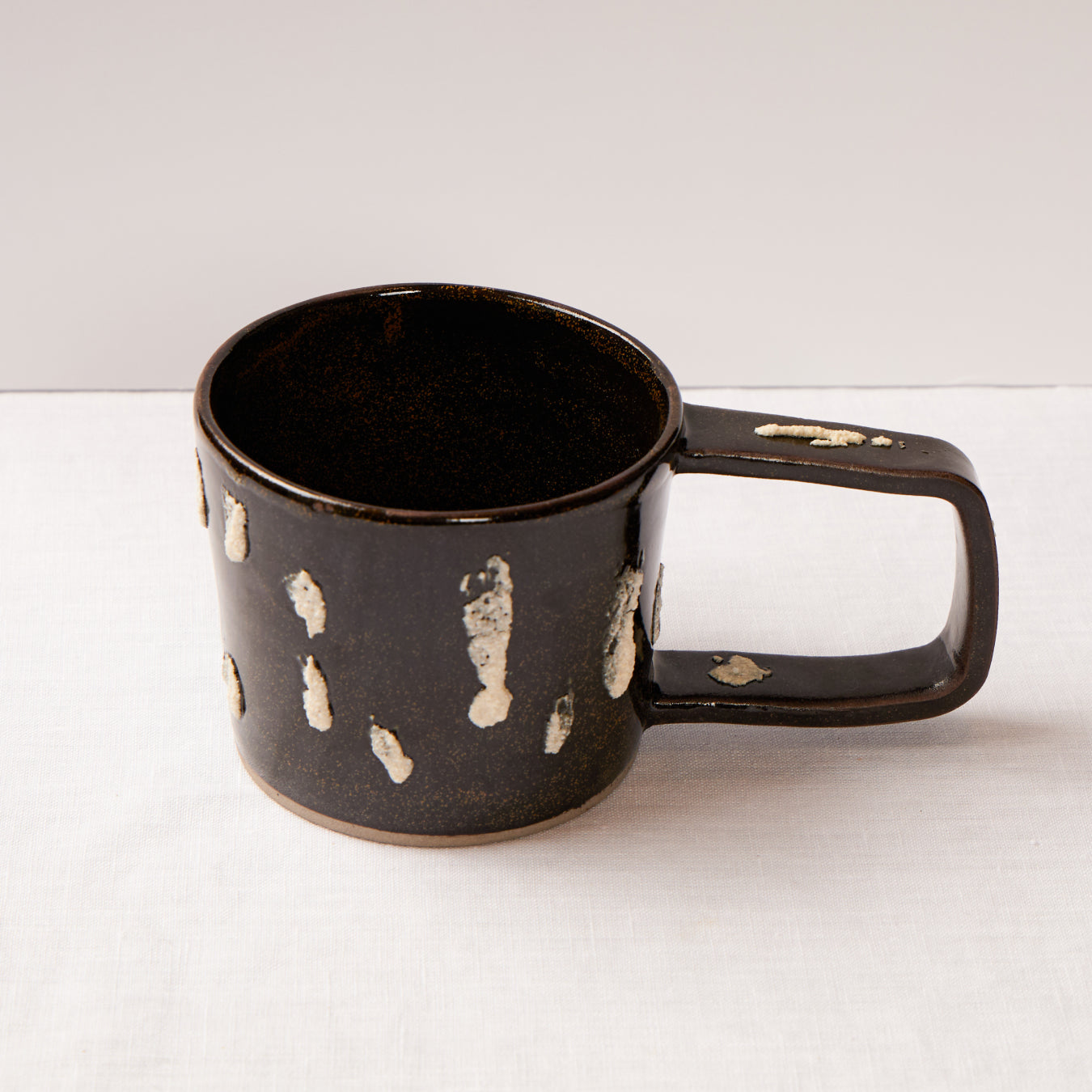 MUG 01