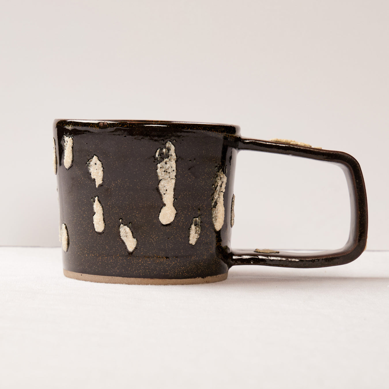 MUG 01