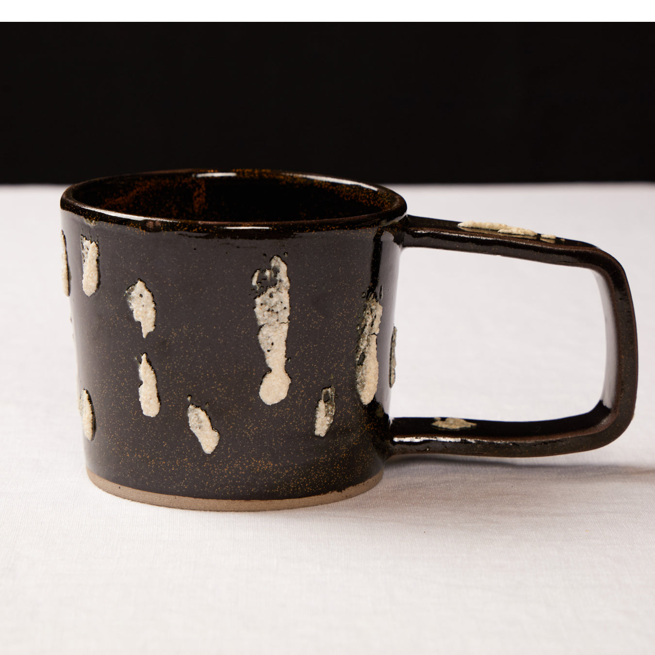 MUG 01