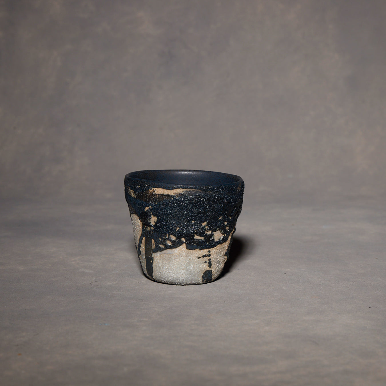 Yuko Ikeda Black & White Free Cup 03