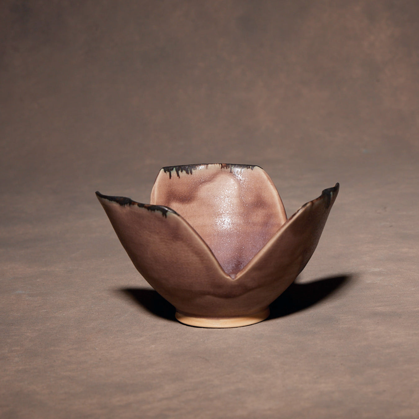 Yuko Ikeda Flower Shaped Bowl 02