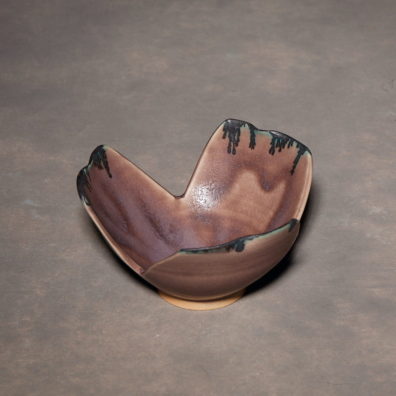 Yuko Ikeda Flower Shaped Bowl 03