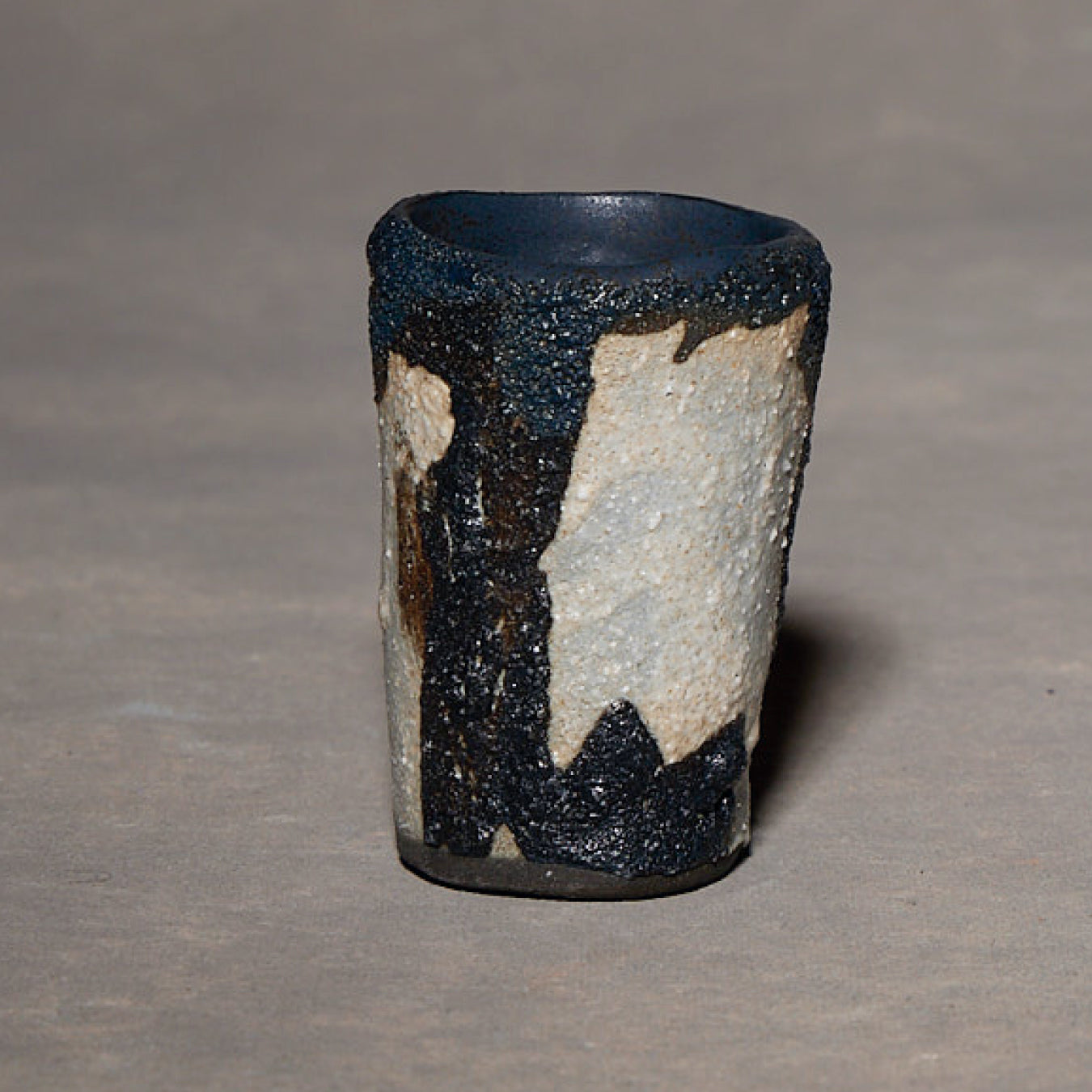 Yuko Ikeda Black & White Small Cup 02