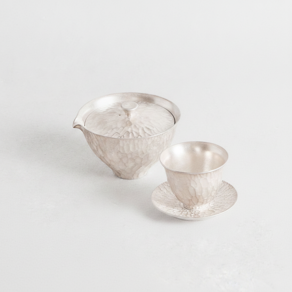 Silver Tsuchime Fuchisori Hobin and Tea Cup