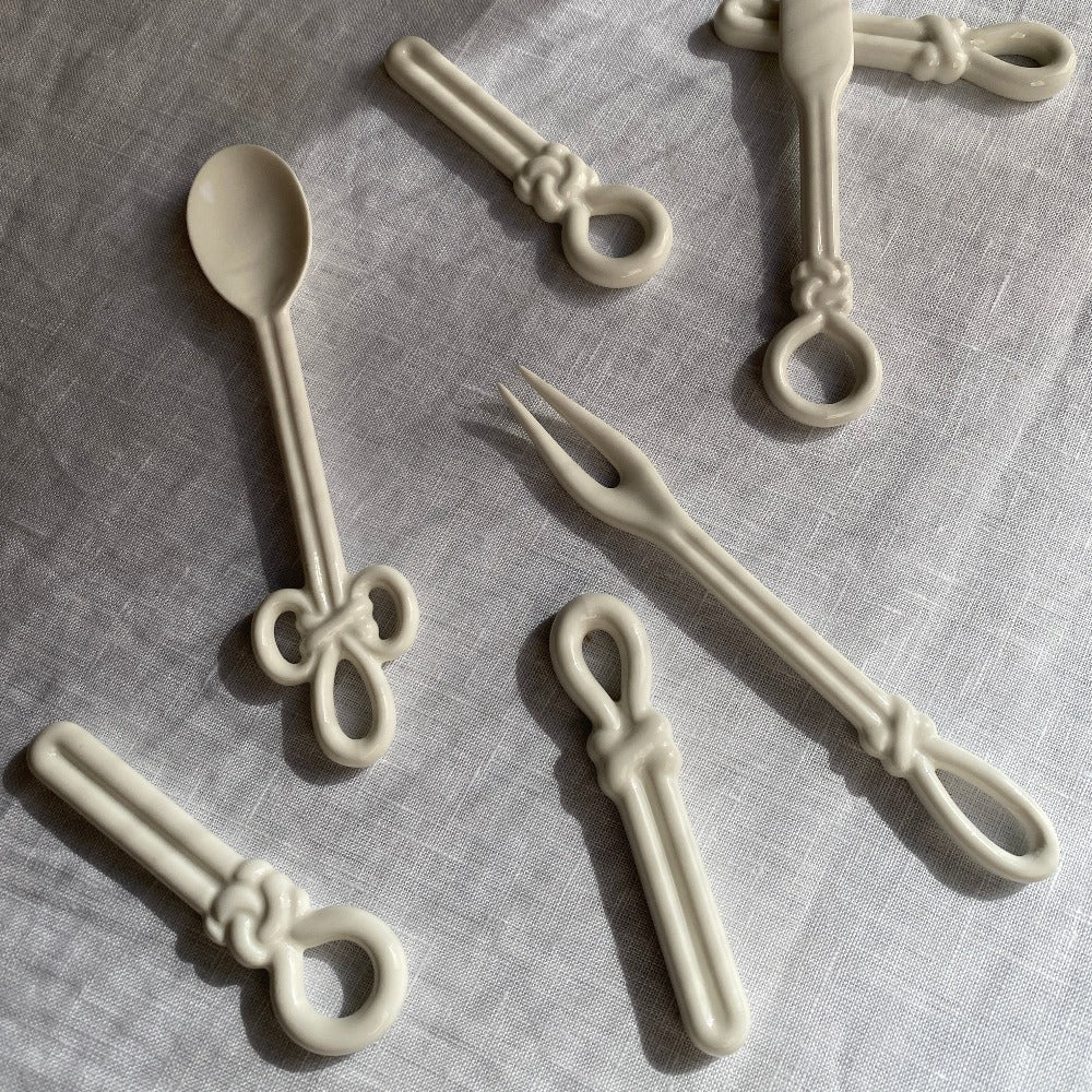 Knot Dessert Cutlery