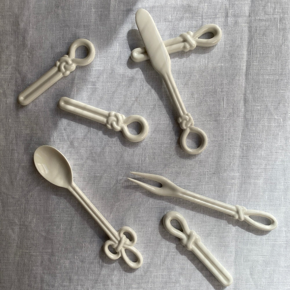 Knot Dessert Cutlery